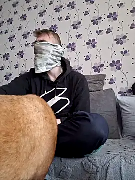 Snapshot of ThePython666 chatting on 10/26/25, 12:33 ThePython666 online show from 10/26/25, 12:33