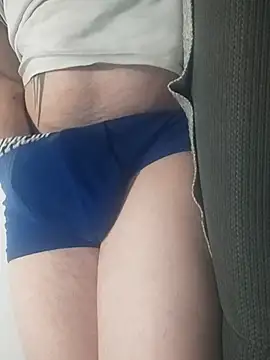 gui67675 online show from 10/22/25, 07:57