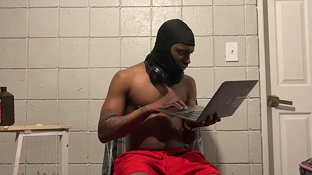 kngkeeem online show from 03/31/26, 08:59