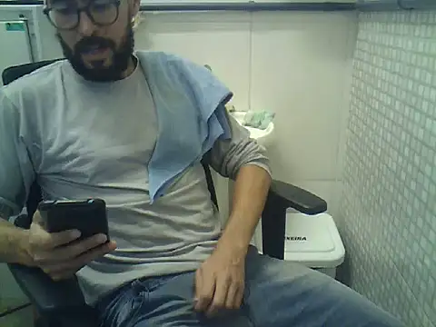 pdasgyn online show from 04/15/26, 07:58