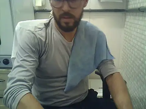 Snapshot of pdasgyn chatting on 07/21/26, 02:52 pdasgyn online show from 07/21/26, 02:52