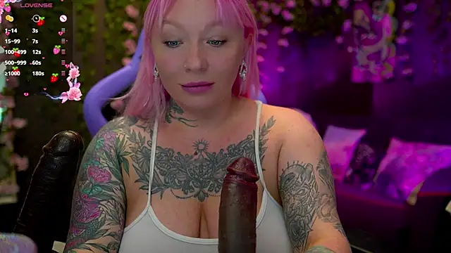 BlackedBarbie online show from 09/23/25, 03:48