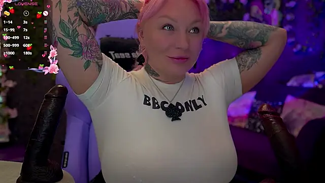 BlackedBarbie online show from 10/16/25, 07:04