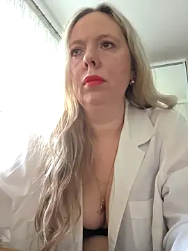 Irina3718 online show from 02/06/26, 12:52