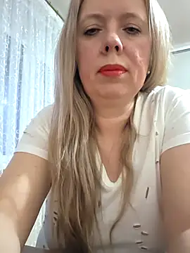 Irina3718 online show from 03/27/26, 04:29