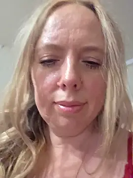 Irina3718 online show from 06/23/26, 03:21