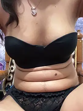 Snapshot of Thirsty_Adventurous chatting on 03/20/25, 02:51 Thirsty Adventurous online show from 03/20/25, 02:51