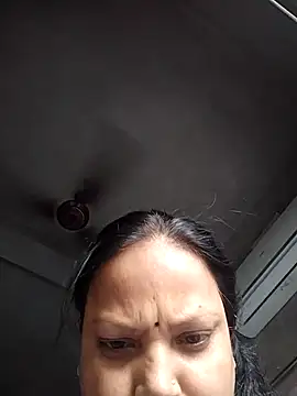 Snapshot of Arohi35 chatting on 03/12/25, 10:48 Arohi35 online show from 03/12/25, 10:48