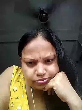 Snapshot of Arohi35 chatting on 03/21/25, 03:22 Arohi35 online show from 03/21/25, 03:22