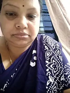 Snapshot of Arohi35 chatting on 06/14/26, 01:13 Arohi35 online show from 06/14/26, 01:13