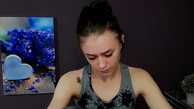 LanaTey online show from 03/12/25, 04:02