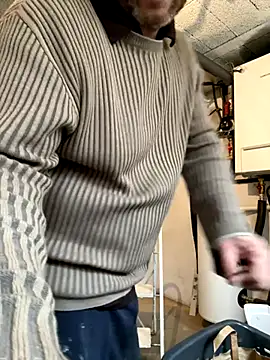 billybib83 online show from 11/14/25, 12:48