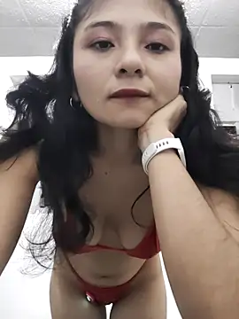 Snapshot of Guadalupe_Lopez chatting on 10/23/25, 10:14 Guadalupe Lopez online show from 10/23/25, 10:14