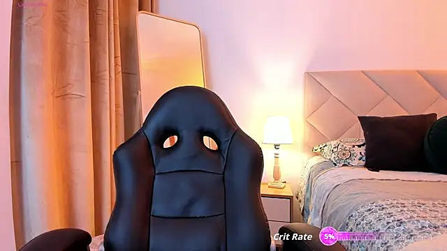 Snapshot of Chris_Alzate chatting on 10/05/25, 01:15 Chris Alzate online show from 10/05/25, 01:15