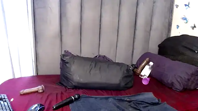 LustyDeziree1 online show from 01/19/26, 08:40