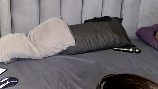 LustyDeziree1 online show from 02/07/26, 01:53