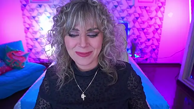 CandyLadyyy online show from 04/21/26, 07:06