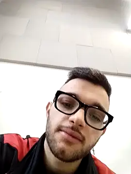 Snapshot of Francescodicristina44 chatting on 02/20/26, 10:38 Francescodicristina44 online show from 02/20/26, 10:38