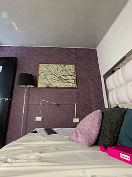 LunaCandy  online show from 12/04/25, 01:20