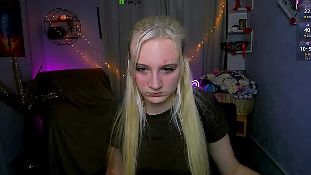 madam uliis online show from 04/02/26, 05:10