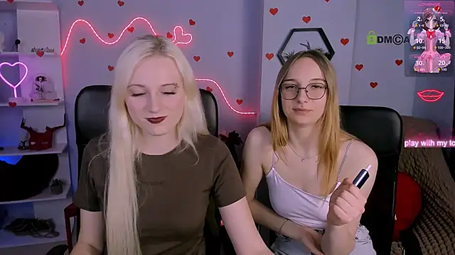 madam uliis online show from 04/28/26, 01:05