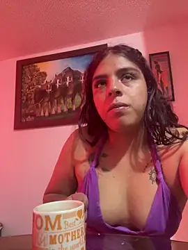 nicky andcamil online show from 03/17/25, 02:23