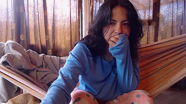Snapshot of Asaray_T chatting on 05/10/26, 12:43 Asaray T online show from 05/10/26, 12:43
