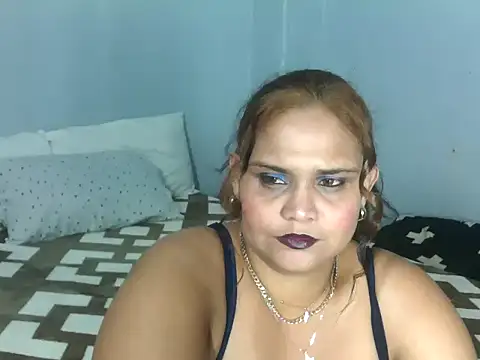 clover cams1874 online show from 09/09/25, 06:07