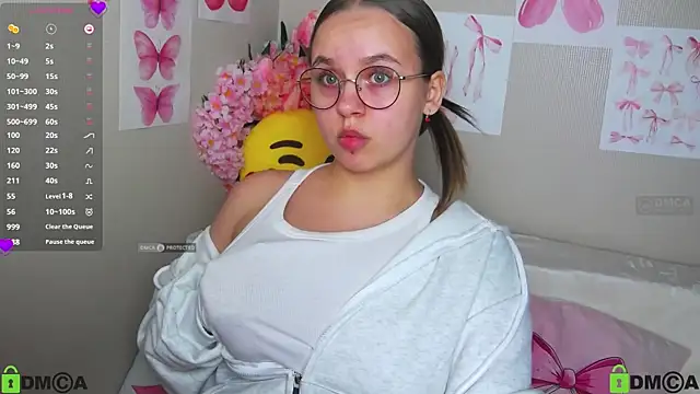 Lilysweet13 online show from 10/05/25, 01:53