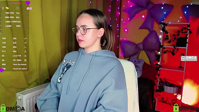 Lilysweet13 online show from 04/23/26, 04:09