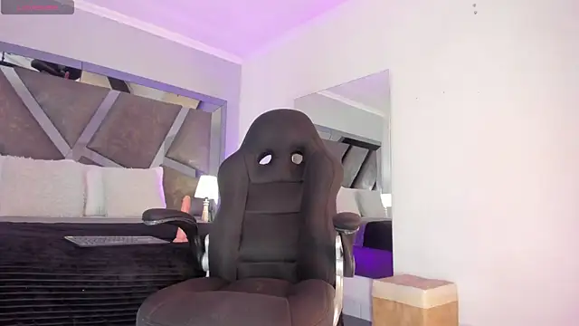 Daia Ortiz online show from 03/22/25, 07:31