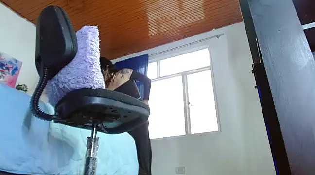 mia velvet1 online show from 03/14/25, 02:19