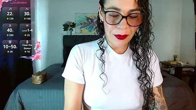 mia velvet1 online show from 09/24/25, 02:42