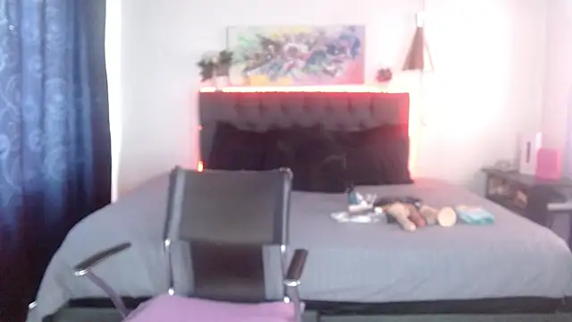 mia velvet1 online show from 10/11/25, 06:28