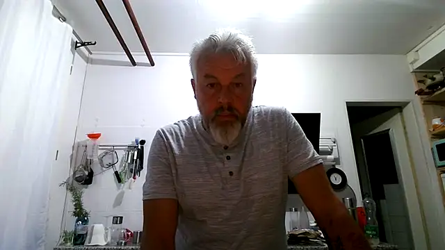 Berg Boy online show from 04/30/26, 03:57