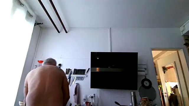 Berg Boy online show from 06/19/26, 04:50