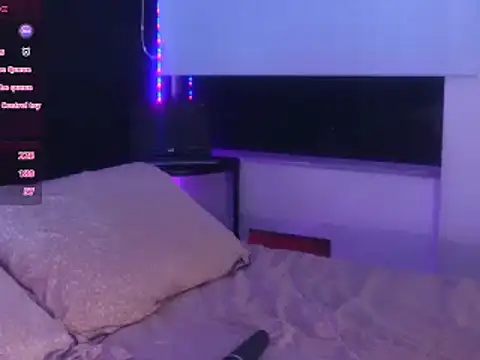 Snapshot of Hecate_gh chatting on 03/23/25, 04:49 Hecate gh online show from 03/23/25, 04:49