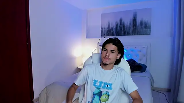 MathewAdams online show from 10/24/25, 07:43