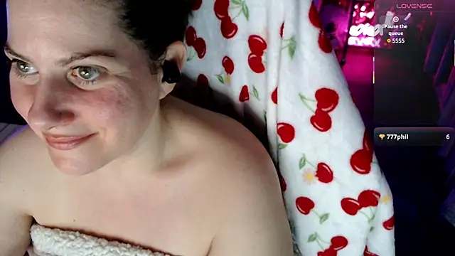 BellaStar84 online show from 04/22/26, 07:44