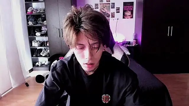 xIce Boy online show from 02/18/26, 03:19