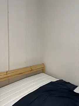 SashaLuss  online show from 03/22/26, 02:42