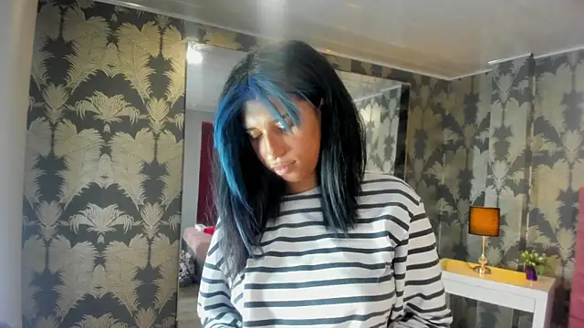 Karin Ks online show from 11/05/25, 07:14