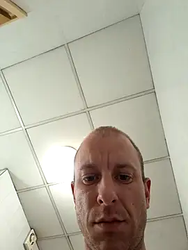 svenpfeifer online show from 03/19/25, 01:40