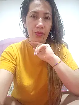 Snapshot of melany-92xxx chatting on 09/09/25, 02:38 melany-92xxx online show from 09/09/25, 02:38