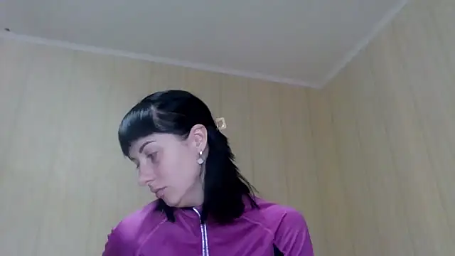 Snapshot of _Black-Panther_ chatting on 10/06/25, 07:39 Black-Panther online show from 10/06/25, 07:39
