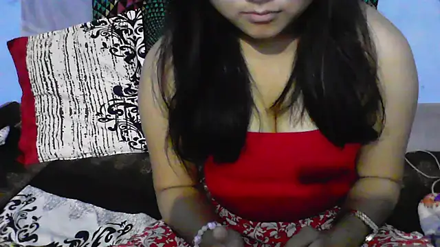 LAYLA 600 online show from 11/22/25, 07:24