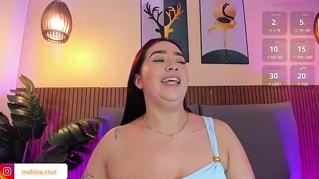 MelinaCruz online show from 04/23/26, 02:02