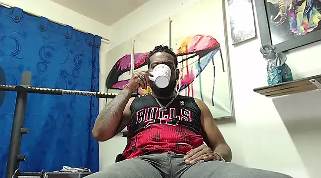 BladeFoxxx1 online show from 03/17/25, 01:24