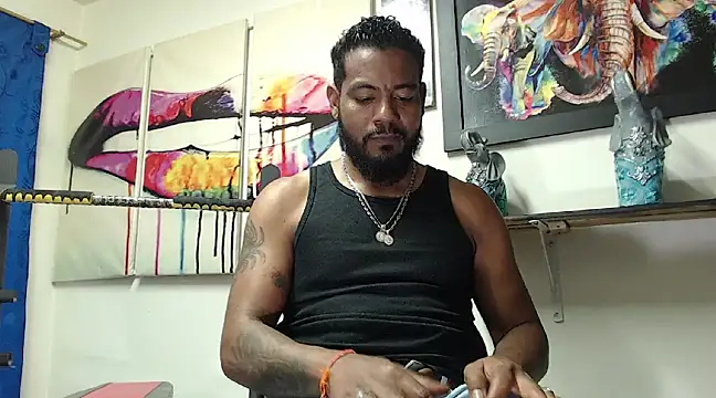 BladeFoxxx1 online show from 03/21/25, 07:33