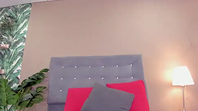 BetsyBennet  online show from 03/28/26, 05:18